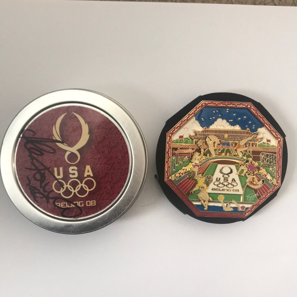 Charles Fazzino Pin and Autographed Box